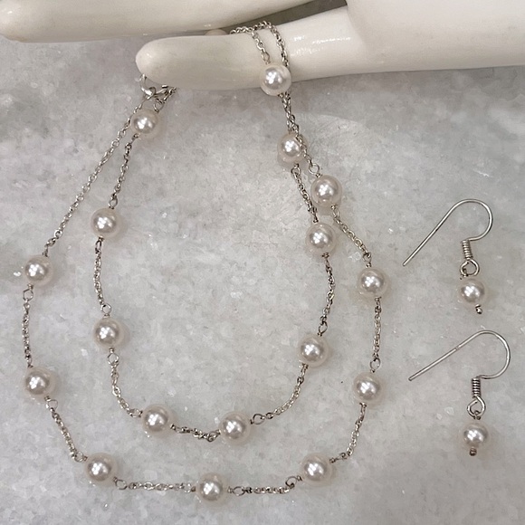 SWAROVSKI Crystal White Pearl Sterling Silver Necklace and Dangle … - Picture 2 of 12